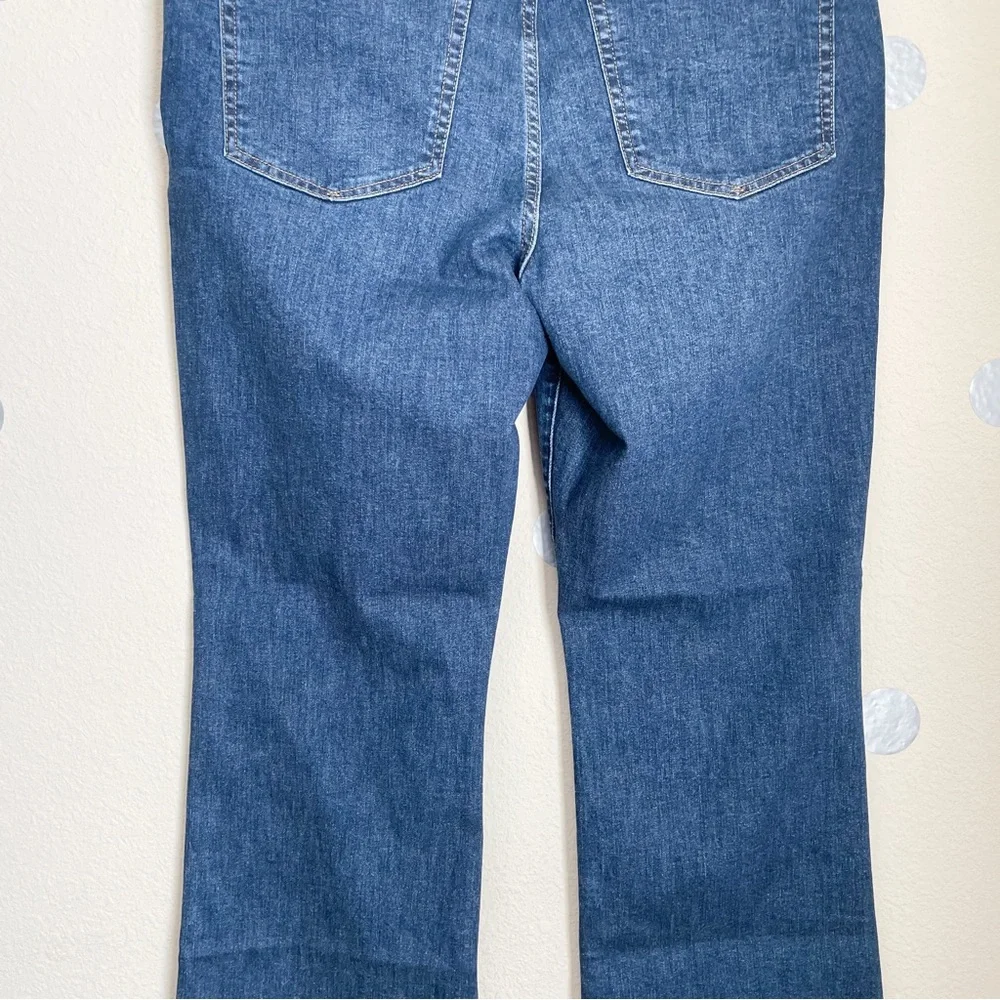 Gap Baby Boot Cut Mid-Rise Jeans with Short Inseam - Picture 7 of 8